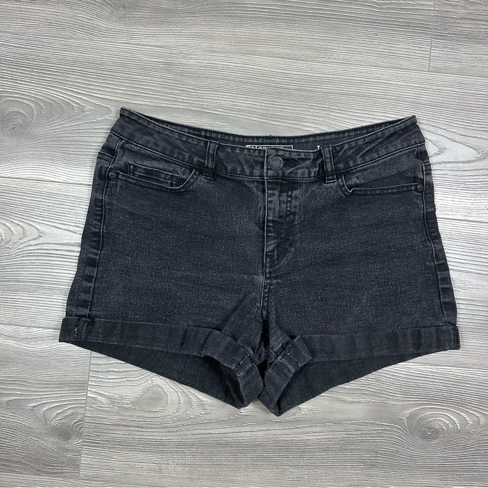 Noisy May Black Denim Shorts‎ Rolled Hem L High Rise Casual Distressed